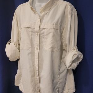 Gander Mountain Women's button down white sunshirt XL
